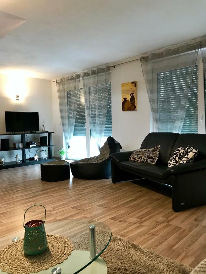 Top Ferienwohnung 125 M² In Salem Salem  Exteriör bild