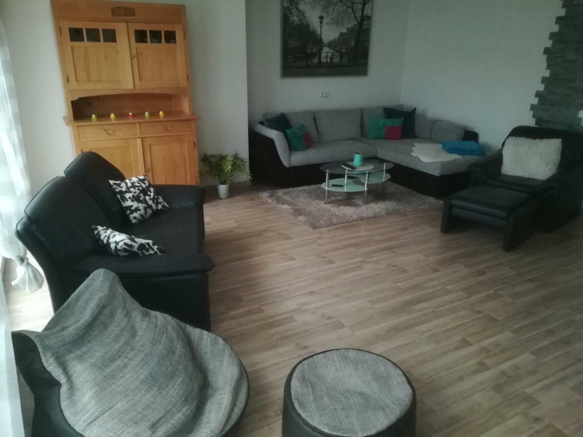 Top Ferienwohnung 125 M² In Salem Salem  Exteriör bild